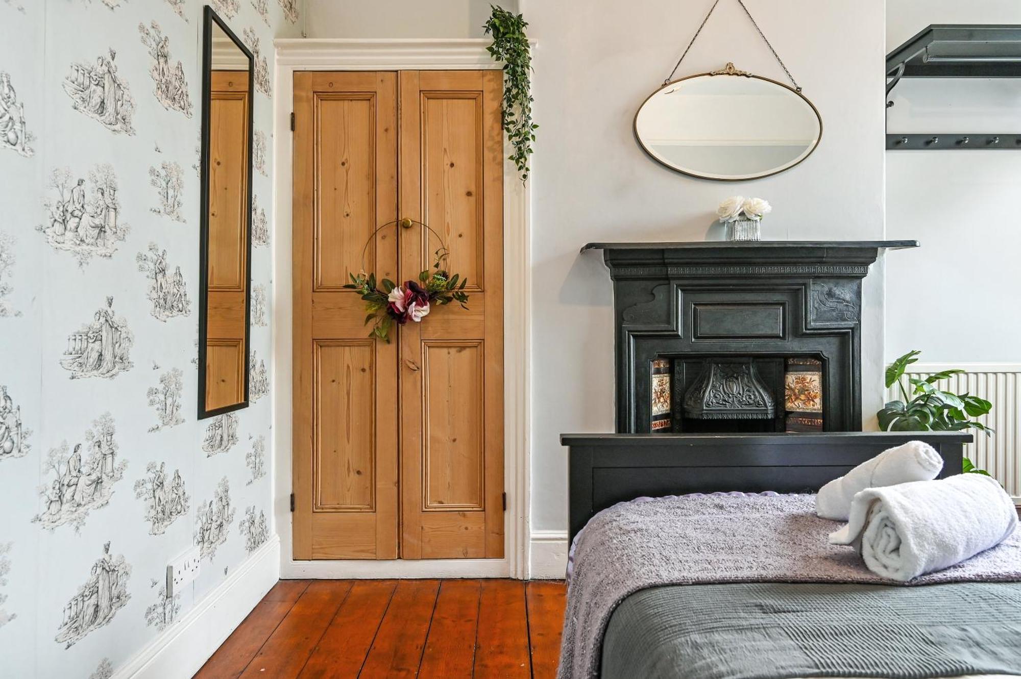 Villa Beautiful Townhouse, Great Location - Pet Friendly Cardiff Exterior foto